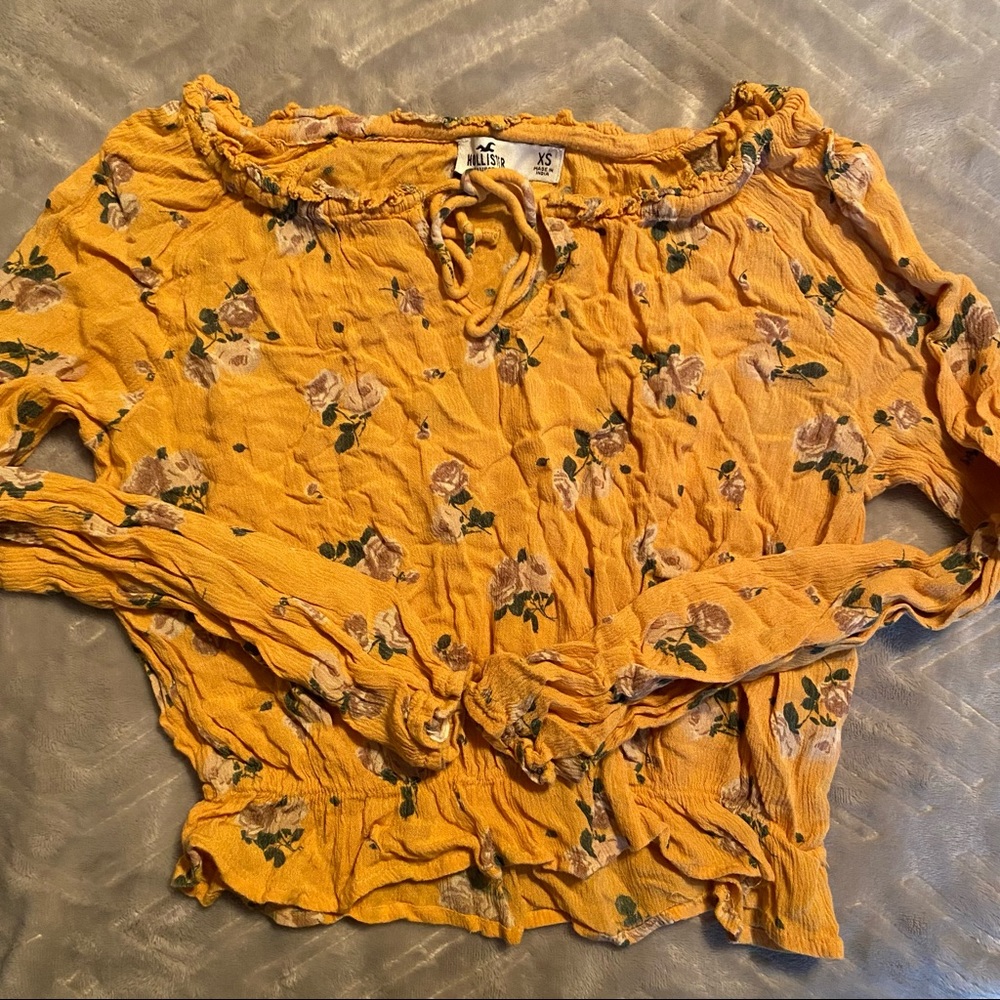 Hollister shirt